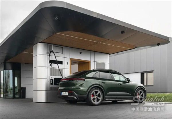 保時(shí)捷在市場(chǎng)放緩之際重新調(diào)整電動(dòng)汽車電池戰(zhàn)略