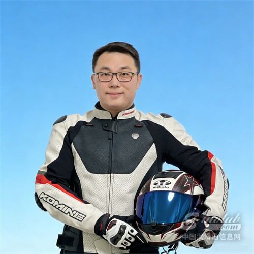 【LubTop2025】周照加盟LUBTOP總評(píng)榜&APEXTIRE輪胎大選榮譽(yù)導(dǎo)師陣容