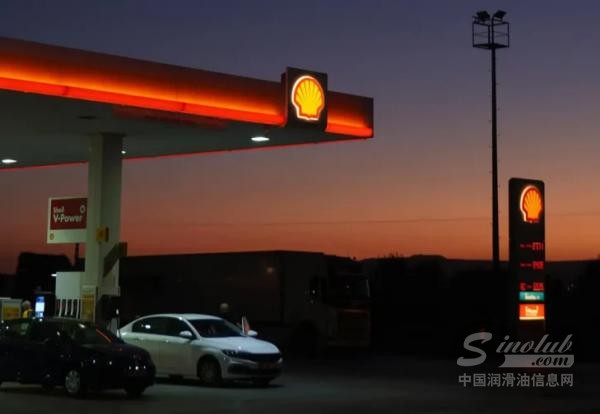 阿布扎比國家石油公司正就收購殼牌在南非的600座加油站進(jìn)行深入談判