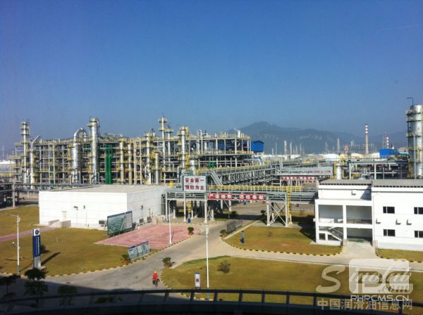 中海油惠州石化分公司基礎(chǔ)油工廠外景