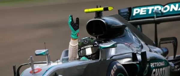 F1 2017賽季揭幕戰(zhàn)，漢密爾頓發(fā)揮穩(wěn)定暫居
