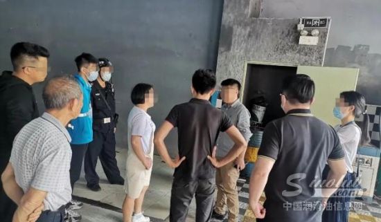 最少罰60萬元！東莞一汽修店非法轉(zhuǎn)移廢機(jī)油