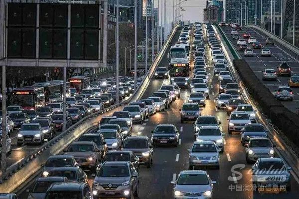 4.08億！機(jī)動(dòng)車保有輛再創(chuàng)新高！油車、新能