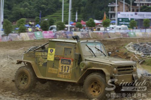 康力博潤滑油賽車隊參加全國越野車王爭霸賽